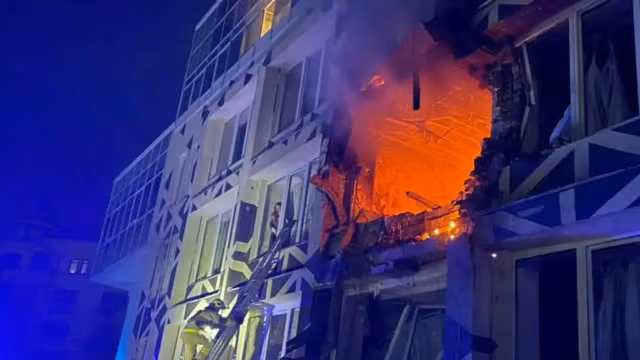 Rusya'nın Kiev'e kitlesel dron saldırısı: ölümler, yangınlar, kesintiler