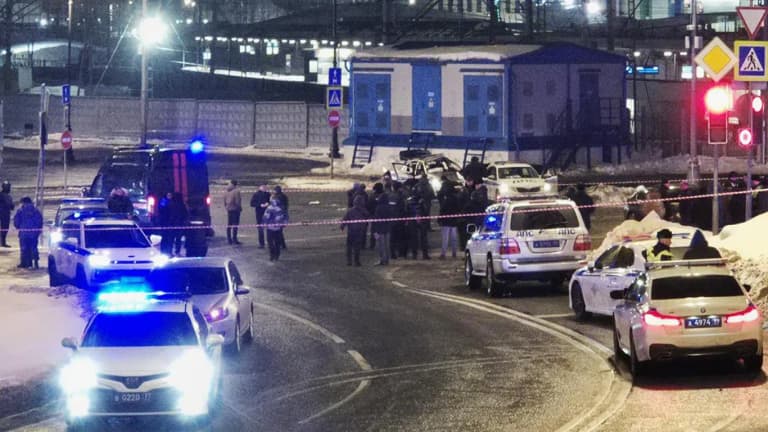 На Савеловской вокзальной площади в Москве произошёл взрыв
