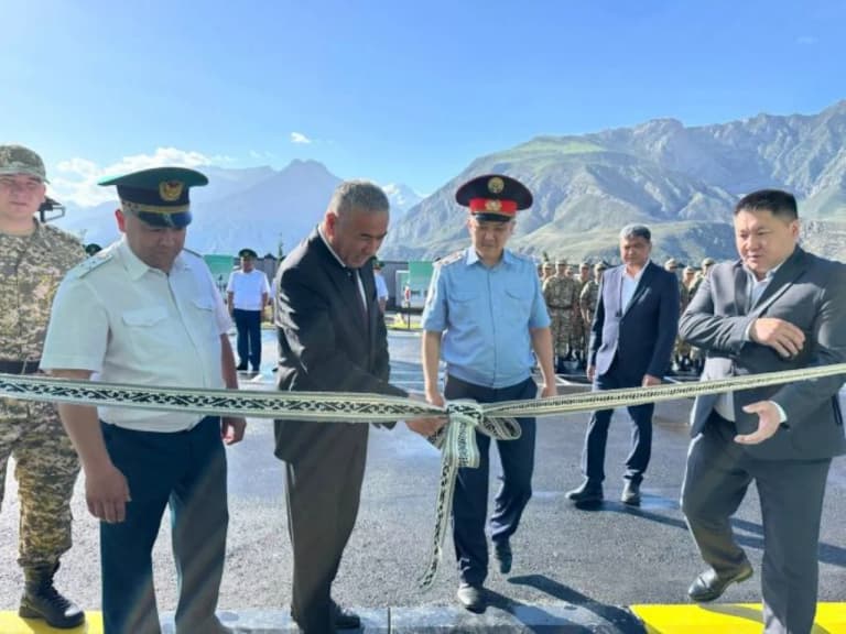 Qirg‘iziston O‘zbekiston chegarasi yaqinida yangi post ochdi