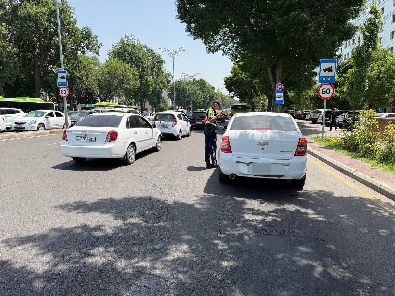Тошкентда автобус йўлакларини тозалаш бўйича рейдлар бошланди