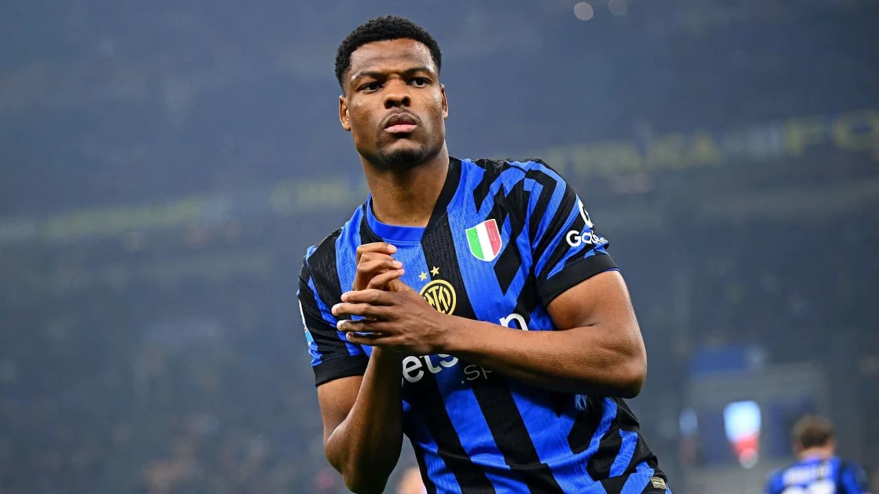 Real Madrid startet aktive Verhandlungen für den Transfer von Denzel Dumfries