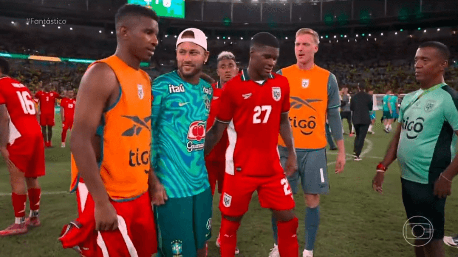 Neymar se convierte en el «héroe» tras el partido sin jugar (vídeo)