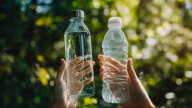 Is it dangerous to leave bottled water in the sun?
