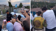 Наманганда тўпланган минглаб мухлислар Юлдуз Усмоновани ҳайратда қолдирди (видео)