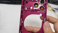 iPhone 18 Pro ve Pro Max kasalarının renkleri canlı fotoğraflarda gösterildi