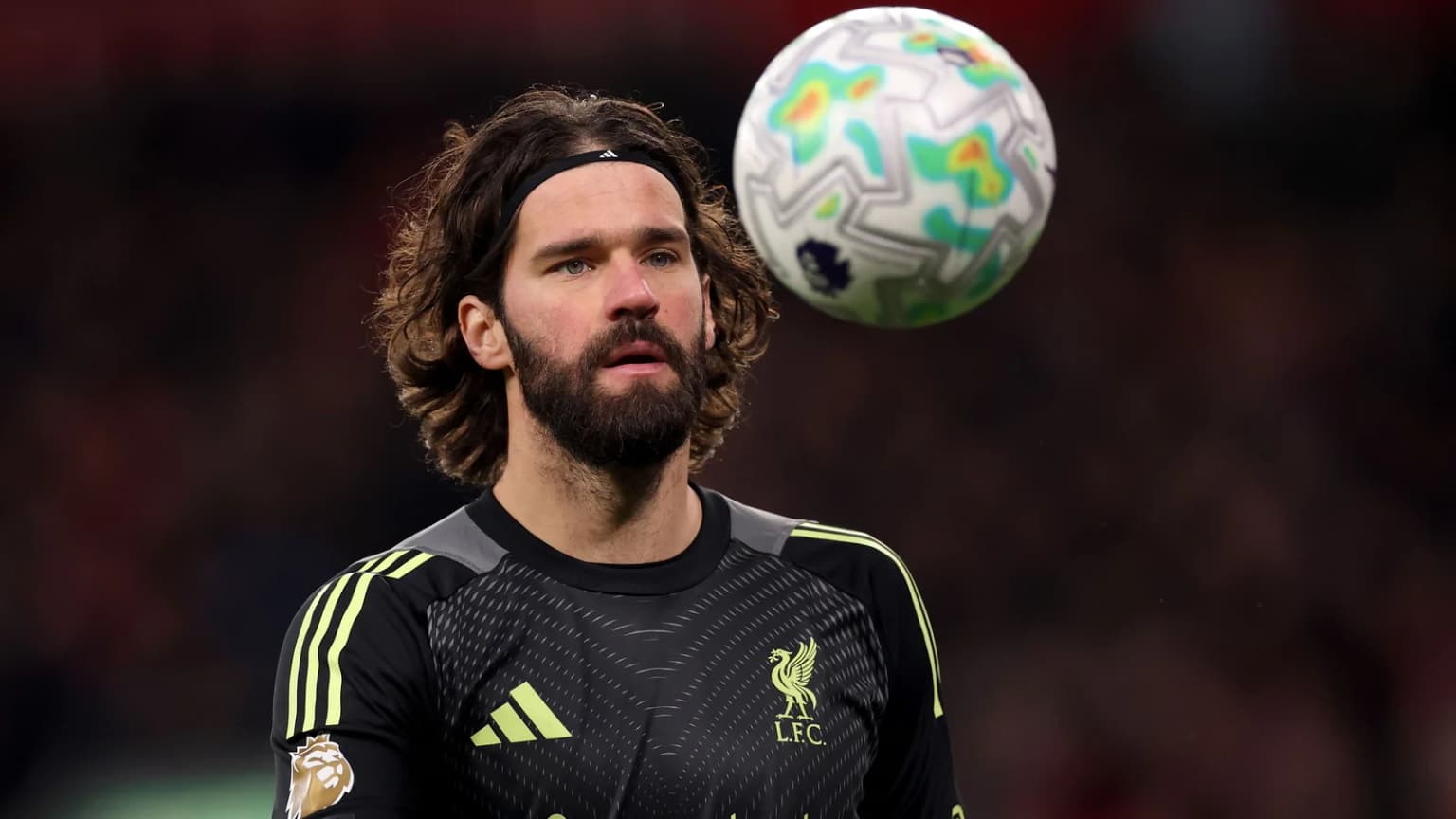 El Liverpool declara a Alisson jugador intransferible