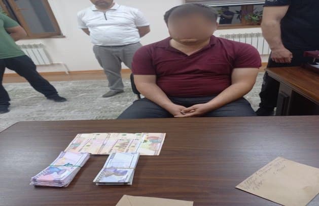 Navoiyda mansabdor shaxs korrupsiya ustida qo‘lga olindi