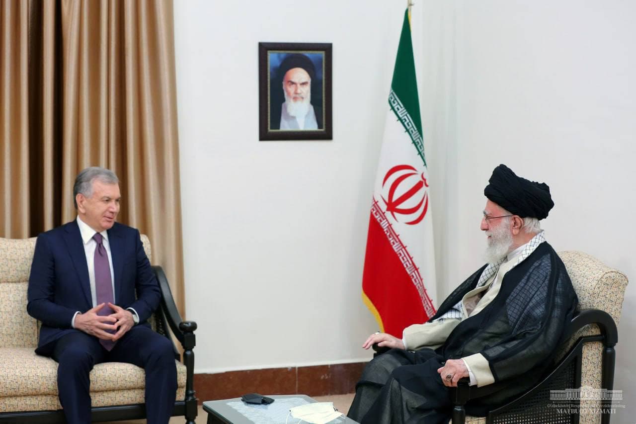 Shavkat Mirziyoyev Eron Oliy diniy rahbari bilan bir qancha masalalarni muhokama qildi