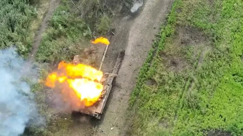 Rossiya armiyasi ikki yo‘nalishda faollashdi (foto)