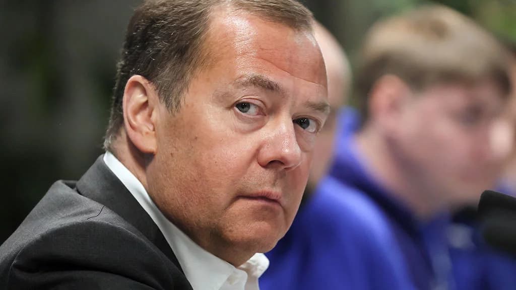 Medvedev: “Rossiya 2008 yilda bo‘lgani kabi o‘z shartlari asosida tinchlikka erishadi”