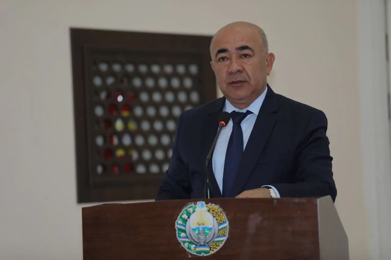 Zoyir Mirzayev Qibray tumanidagi rahbarlarni yoppasiga lavozimidan ozod qildi