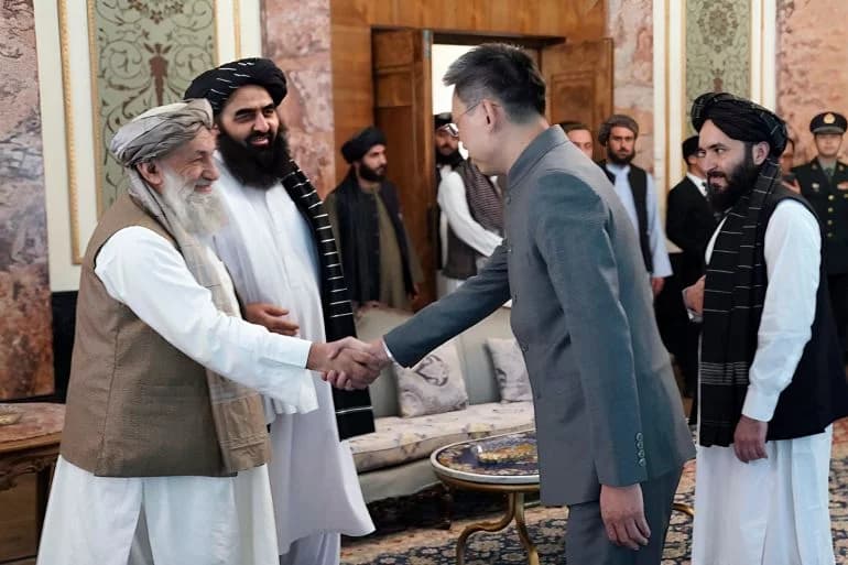 “Tolibon” Afg‘onistoni va geosiyosat: Xitoy kelishuvni buzdimi?