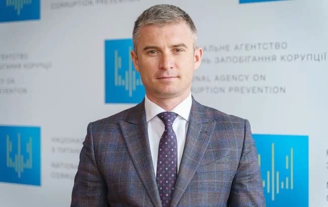 Ukrainada korrupsionerlar haqidagi ma’lumotlar barcha uchun ochiq qilib qo‘yildi