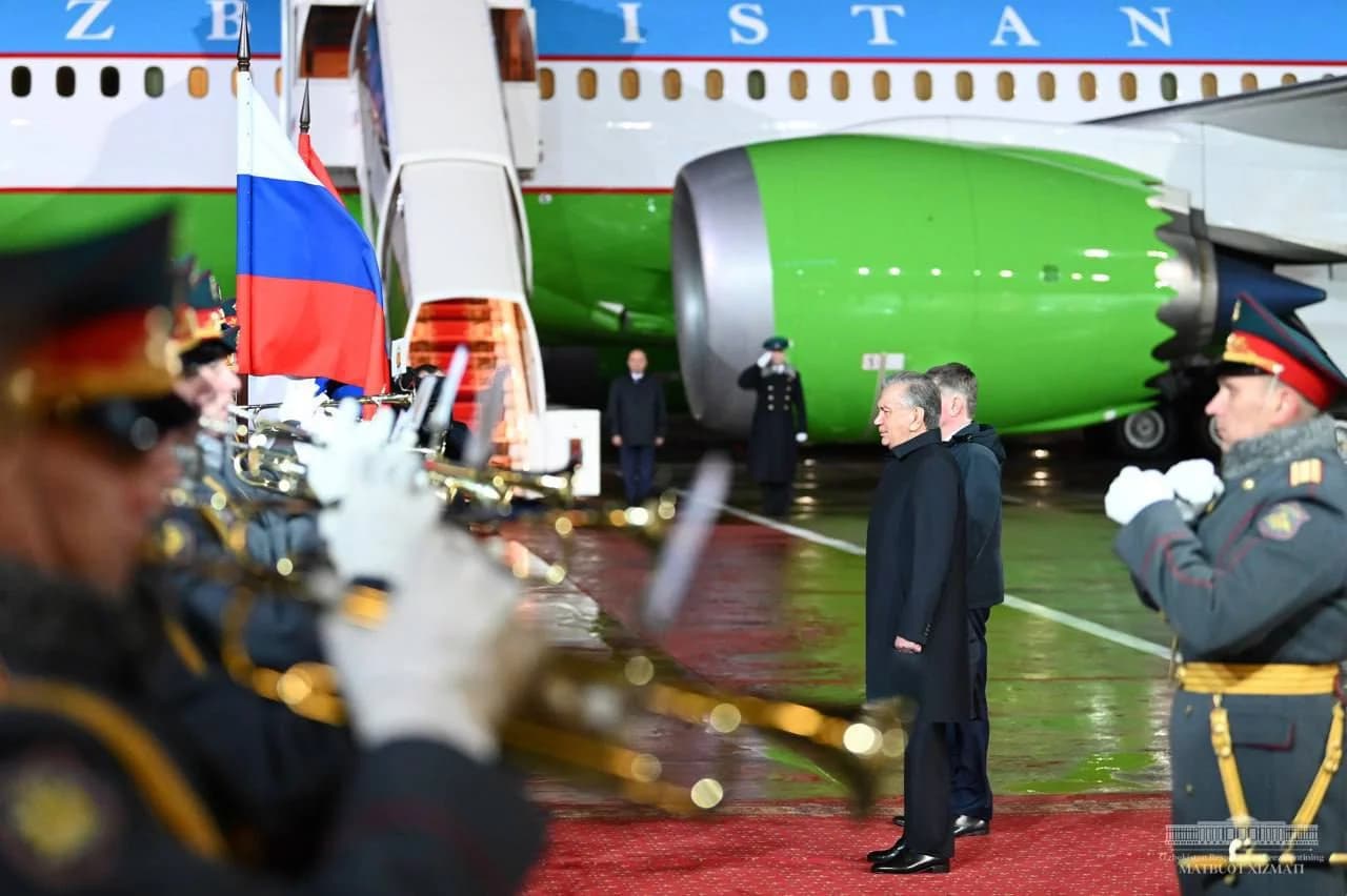 Shavkat Mirziyoyev Rossiyaga rasmiy tashrifini yakunlab, Toshkentga qaytdi