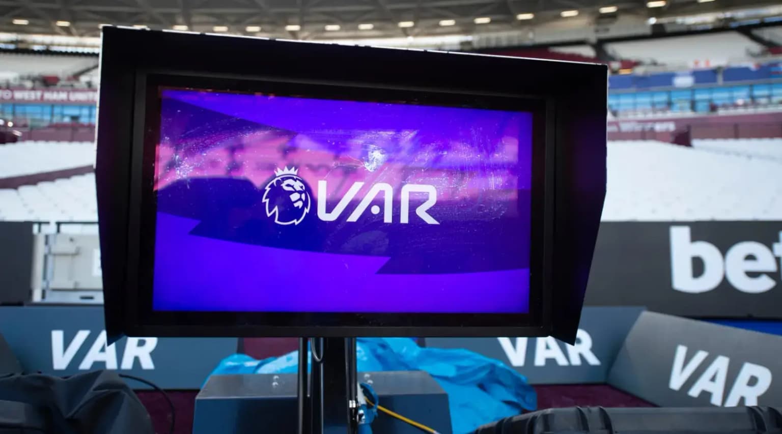 Англияда VAR учун янги қадам футболни бутунлай ўзгартириши мумкин