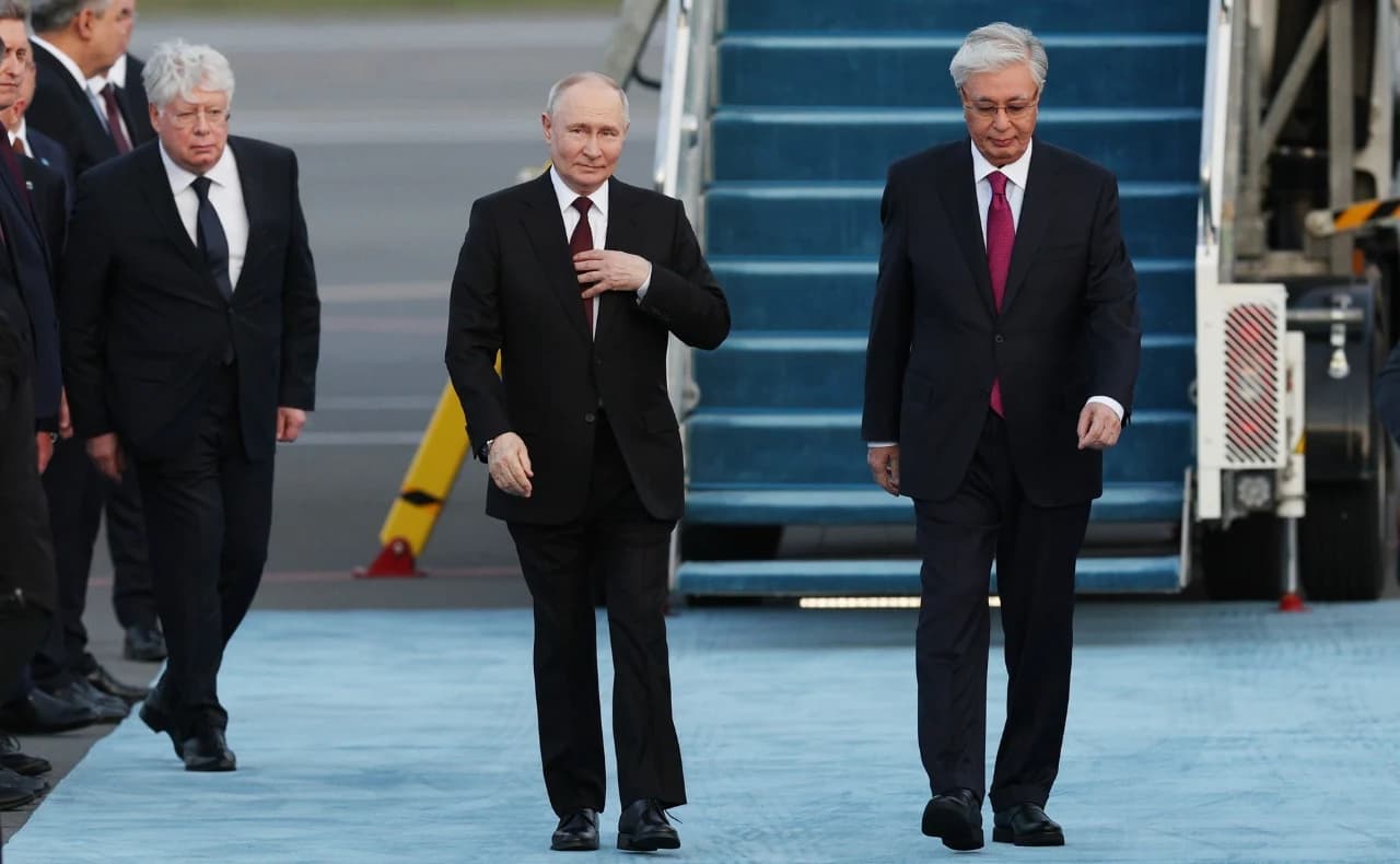 Putin davlat tashrifi bilan Qozog‘iston poytaxti Ostona shahriga bordi