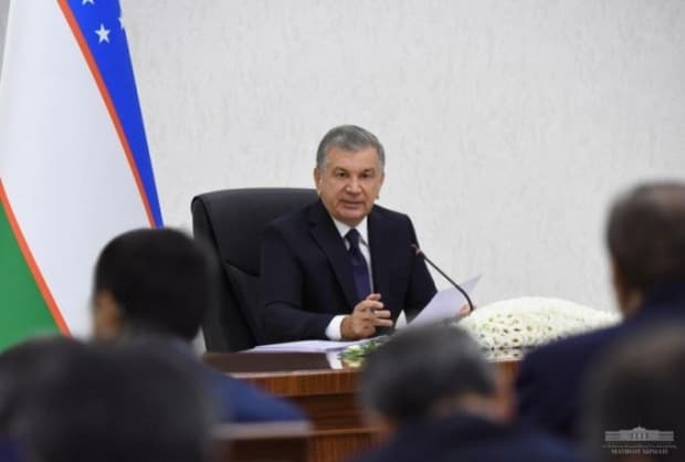 Шавкат Мирзиёев: "Ўзбекистон шароитида жамиятдаги энг ҳурматли инсон — муаллим"