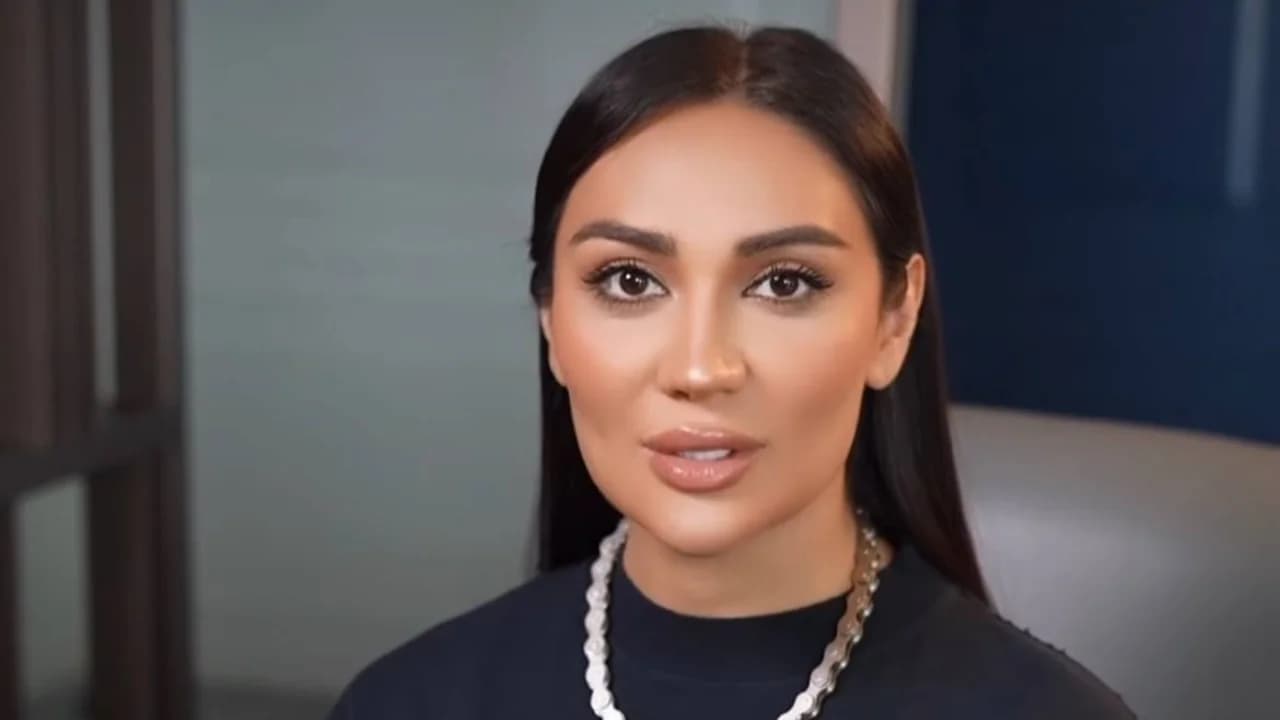 Nega Munisa Rizayevaga “vatan xoini” degan ayblovlar qo‘yilmoqda? Xonandadan keskin javob