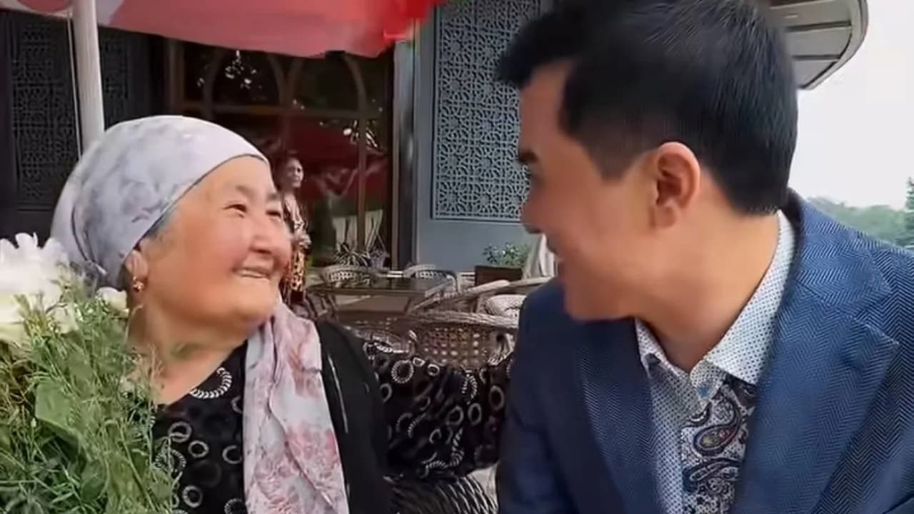 A Heartwarming Moment: Alisher Fayz Wins Praise Online for Surprising a Fan