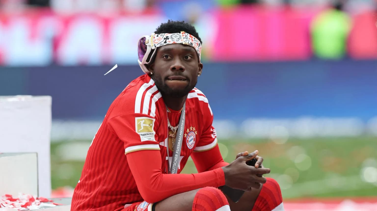 Bayern Munich interested in signing defender Nathaniel Brown