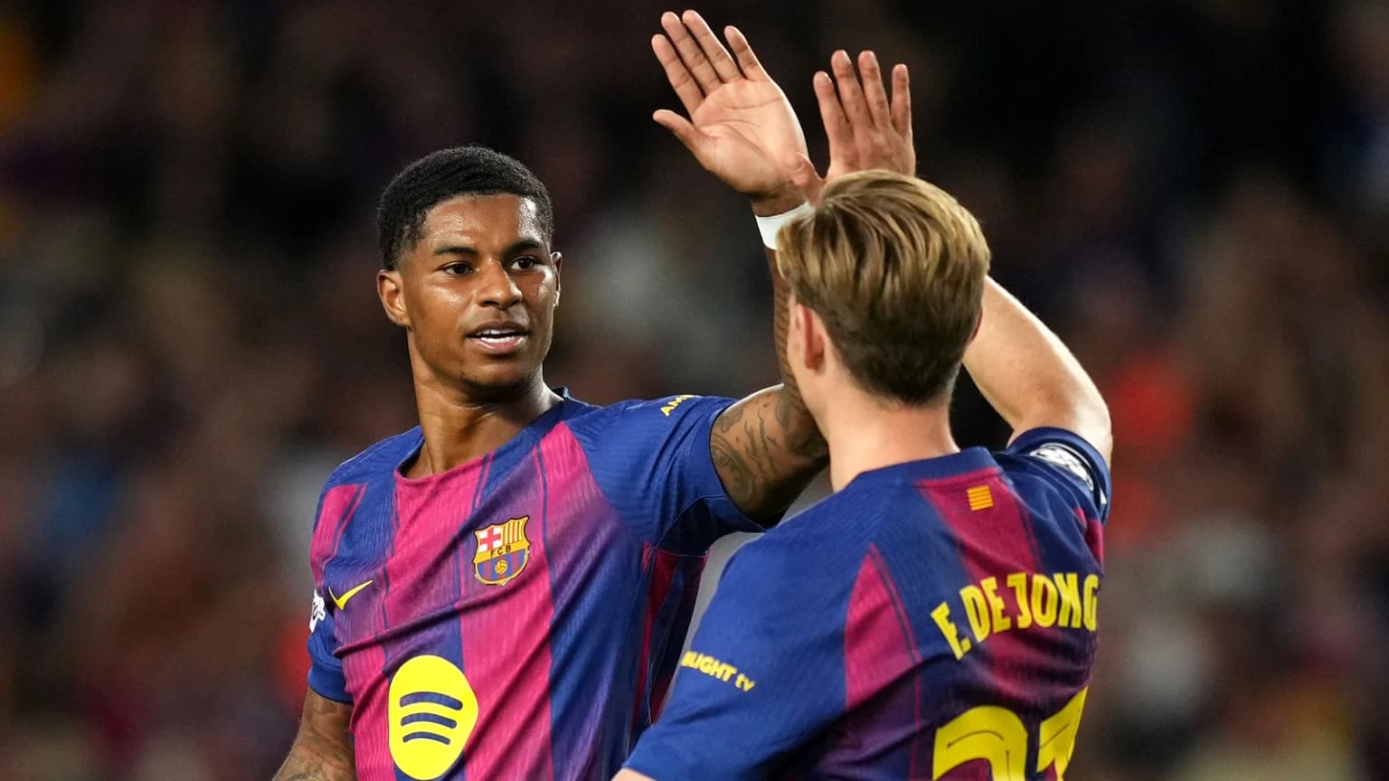 Frenkie de Jong Marcus Rashfordning Barselonada qolishini istamoqda