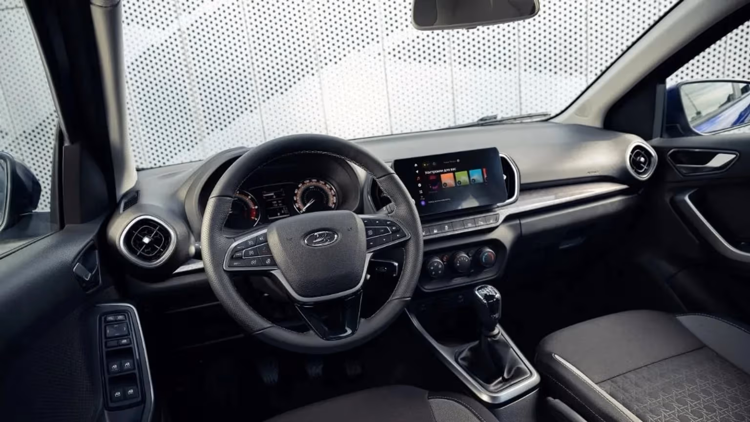 Для автомобилей Lada выпущено более 100 тысяч удаленных обновлений