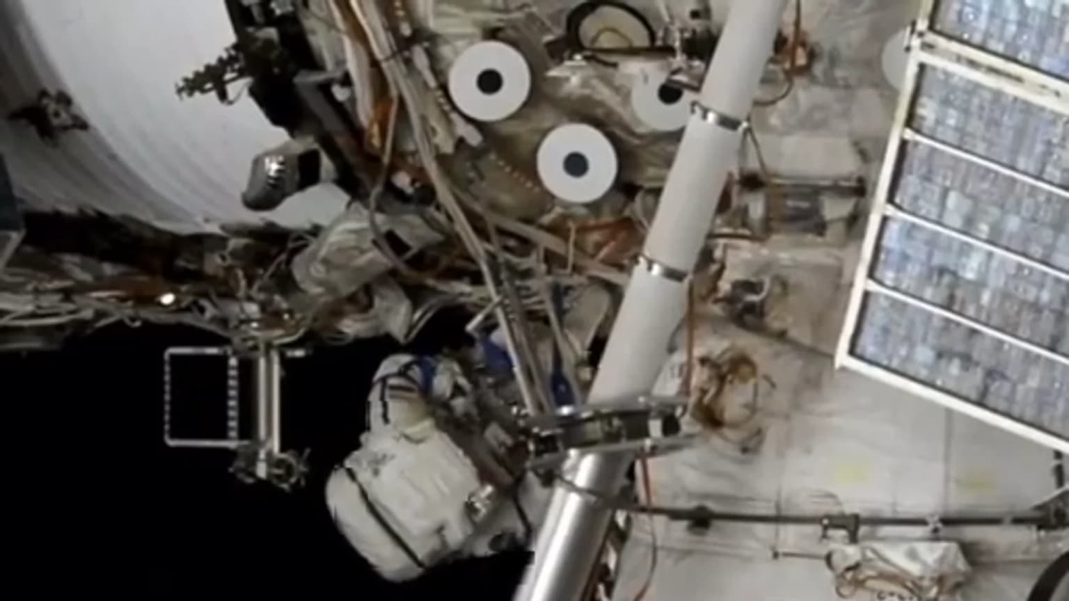 Russian cosmonauts perform first spacewalk of 2026