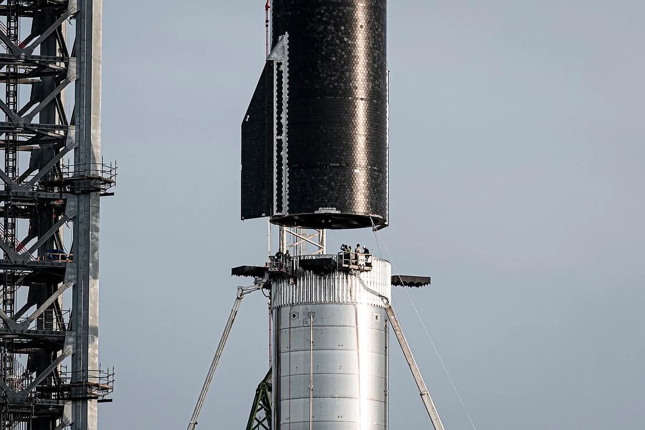 SpaceX Старбасе мажмуасида ишчи ҳалок бўлди