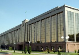 Вазирлар Маҳкамасининг фармойиши билан президентнинг