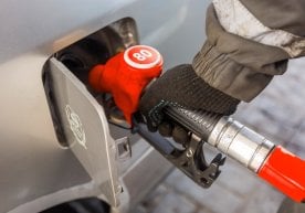 Фарғона вилоятида сифатсиз нефть маҳсулотларини сотувга