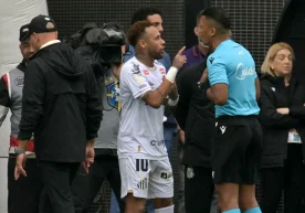 Braziliyalik yulduz Neymar Jr yakshanba kuni Santos va
