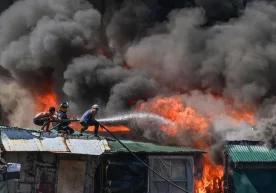 Фото: Re Филиппин пойтахти Манилада 24 ноябр тонгидан бери