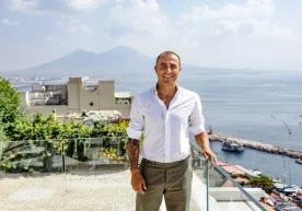 2006 йилда «Олтин тўп» соҳиби бўлган ва Италия терма