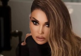 Uzbek pop star Rayhon presented her fans with a new song