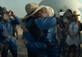 Фото: Blue Origin Бортида миллиардер, Amazon асосчиси Жефф