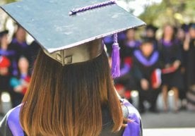 Ўзбекистонда олий таълим муассасалари битирувчиларини ишга