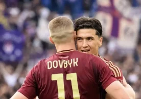 “Рома”ни Европага етаклаётган дуэт: Шомуродов ва Довбик тандемидан хавотирланиш вақти келди! фото