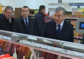 Наманган вилоятига сафари чоғида Шавкат Мирзиёев маҳаллий