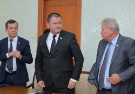 Rasul Kusherbayev prokuraturadan Shuhrat G‘aniyev bilan bog‘liq voqeaga huquqiy baho berishni so‘radi фото