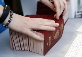 Фото: ТАСС Латвияда доимий ёки вақтинчалик яшовчи барча