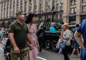 Urushning 178-kuni: Kiyevda ishdan chiqarilgan rus texnikalari ko‘rgazmasi, Ukraina askarlarining frontdagi hayoti (foto) фото