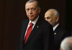 Туркия президенти икки вазирини ўзгартирди фото