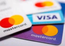 Foto: SOPA Images Visa va Mastercard xalqaro toʻlov