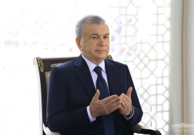 Shavkat Mirziyoyev Samarqandda Islom Karimov maqbarasini ziyorat qildi фото