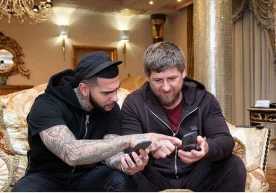 Ramzon Qodirov va Timati iPhone ishlatishdan voz kechishdi фото