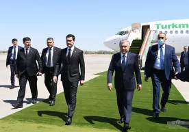 Turkmaniston prezidenti Serdar Berdimuhamedov davlat