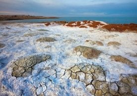 Қорақалпоғистон Республикасида Барсакелмес туз кони