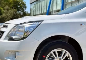 Avtosalonlar Chevrolet Cobalt eksportini navbat kutmasdan olib ketishni taklif qilmoqda фото