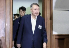 Жанубий Кореяда собиқ президент Юн Сок Ёл атрофидаги