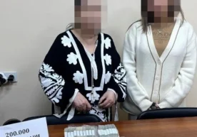 Тошкент шаҳрида яшовчи, 1953 йилда туғилган, аввал бир